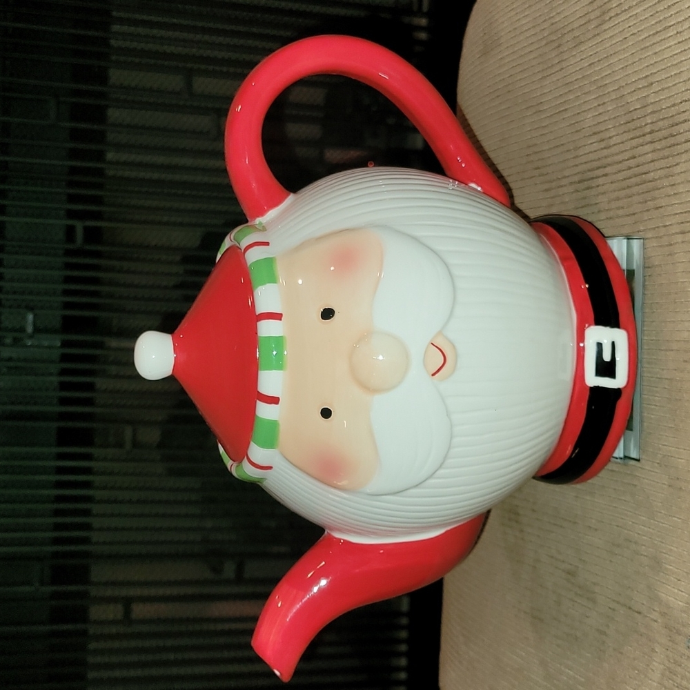 Hausenware Ceramic Santa Teapot